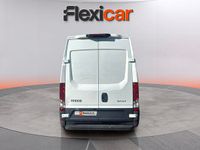 Usado Iveco Daily 156 CV (114 kW) 2023 Blanco Van