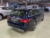 Usado Mercedes C200 160 CV (117 kW) 2020 Azul Familiar