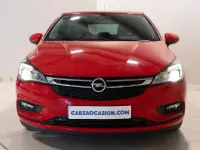 Usado Opel Astra 125 CV (91 kW) 2019 Rojo Berlina