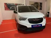 Käytetty Opel Combo Life Edition 102 HP (75 kW) 2022 Valkoinen Tila-auto