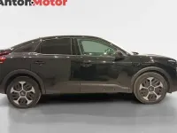 Usado Citroën C4 Feel 100 CV (73 kW) 2023 Negro SUV