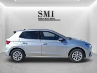 Usado Skoda Fabia Selection 95 CV (69 kW) 2024 Gris Utilitario