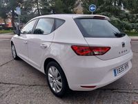 Usado Seat Leon Reference 105 CV (77 kW) 2013 Blanco Berlina