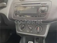 Usado Seat Ibiza Reference 80 CV (58 kW) 2010 Blanco Berlina