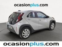 Usado Toyota Aygo X Play 72 CV (52 kW) 2024 Gris SUV