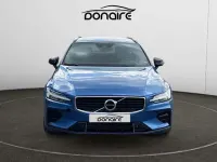 Käytetty Volvo V60 R-Design 190 HP (139 kW) 2020 Sininen Farmari