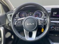 Usado Kia XCeed 100 CV (73 kW) 2025 Blanco SUV