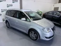 Usado VW Touran Highline 140 CV (102 kW) 2008 Gris / plata Monovolumen
