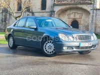 Usado Mercedes E280 Avantgarde 190 CV (139 kW) 2005 Azul Berlina