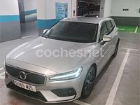 Usado Volvo V60 Momentum 150 CV (110 kW) 2021 Gris / plata Familiar