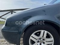 Usado VW Golf IV Conceptline 90 CV (66 kW) 2001 Verde Berlina