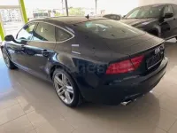 Usado Audi A7 Sportback 204 CV (150 kW) 2013 Azul Utilitario
