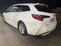 Usado Toyota Corolla Active 122 CV (89 kW) 2021 Blanco Familiar
