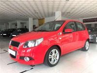 Usado Chevrolet Aveo LT 101 CV (74 kW) 2011 Rojo Utilitario