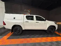 Usado Toyota HiLux 150 CV (110 kW) 2023 Blanco Pickup/Camioneta