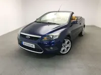 Usado Ford Focus Cabriolet Titanium 136 CV (100 kW) 2009 Azul Descapotable