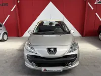 Usado Peugeot 207 120 CV (88 kW) 2007 Gris / plata Berlina
