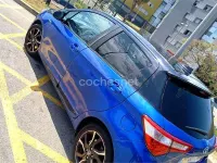 Usado Toyota Yaris Hybrid Advance 100 CV (73 kW) 2017 Azul Berlina