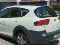 Usado Seat Altea Ecomotive 105 CV (77 kW) 2013 Blanco Monovolumen