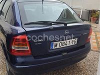 Usado Opel Astra Comfort 100 CV (73 kW) 2000 Azul Berlina