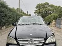 Usado Mercedes ML270 163 CV (119 kW) 2001 Negro SUV