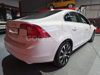 Usado Volvo S60 Momentum 150 CV (110 kW) 2018 Blanco Berlina