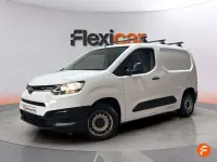 Usado Toyota Proace City City 102 CV (75 kW) 2023 Blanco Monovolumen