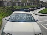 Usado VW Bora Trendline 110 CV (80 kW) 2001 Gris / plata Berlina