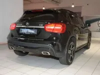 Usado Mercedes GLA220 AMG line 170 CV (125 kW) 2014 Negro SUV