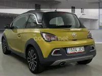 Usado Opel Adam Rocks 87 CV (63 kW) 2015 Amarillo Utilitario