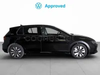 Usado VW Golf VIII Life 116 CV (85 kW) 2025 Negro Berlina