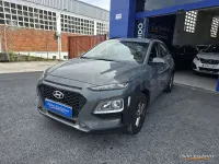 Usado Hyundai Kona 120 CV (88 kW) 2019 Gris / plata SUV