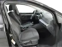 Usado VW Golf VIII 115 CV (84 kW) 2025 Negro Berlina