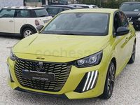 Usado Peugeot 208 Allure 100 CV (73 kW) 2024 Amarillo Utilitario