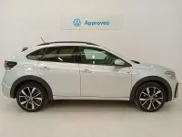 Usado VW Taigo R-line 116 CV (85 kW) 2025 Plateado SUV