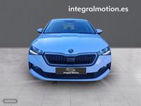 Usado Skoda Scala Ambition 110 CV (80 kW) 2023 Blanco Utilitario