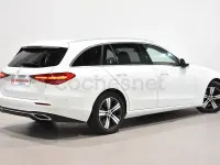 Usado Mercedes C200 160 CV (117 kW) 2023 Blanco Familiar