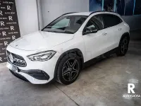 Usado Mercedes GLA200 150 CV (110 kW) 2022 Blanco SUV