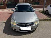 Begagnad Opel Astra Sport 115 HK (84 kW) 2010 Grå Sedan