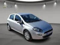 Usado Fiat Punto Pop 69 CV (50 kW) 2016 Gris / plata Utilitario