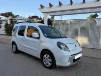 Usado Renault Kangoo Dynamique 110 CV (80 kW) 2013 Blanco Monovolumen