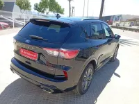 Usado Ford Kuga ST-Line X 225 CV (165 kW) 2023 Gris / plata SUV