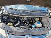 Usado VW Caravelle 130 CV (95 kW) 2007 Gris / plata Monovolumen