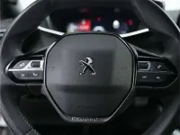 Usado Peugeot 2008 Allure 101 CV (74 kW) 2023 Gris SUV