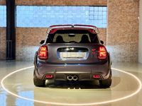 Usado Mini John Cooper Works 306 CV (225 kW) 2020 Gris / plata Utilitario
