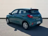 Usado Hyundai i10 67 CV (49 kW) 2022 Verde Utilitario