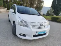 Usado Toyota Verso Active 126 CV (92 kW) 2011 Blanco Monovolumen