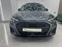 Usado Audi A3 Sportback Ambiente 310 CV (228 kW) 2023 Gris Utilitario