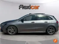 Usado Mercedes B200 150 CV (110 kW) 2019 Gris Monovolumen