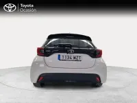 Usado Toyota Yaris Active 116 CV (85 kW) 2025 Blanco Utilitario